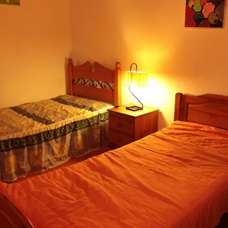 Casa Da Felicidade - Three Bedroom House In Pataias 帕塔亚什